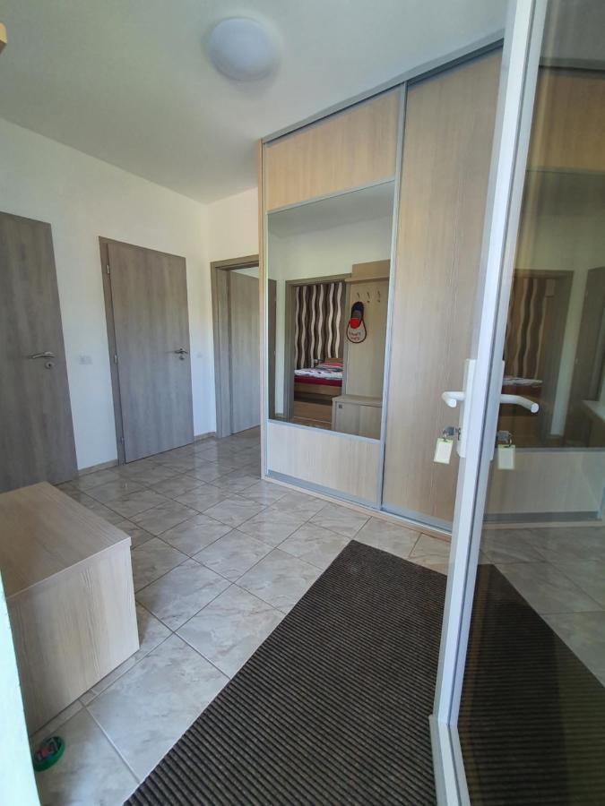 Apartman Kurdejov Hustopeče Eksteriør billede