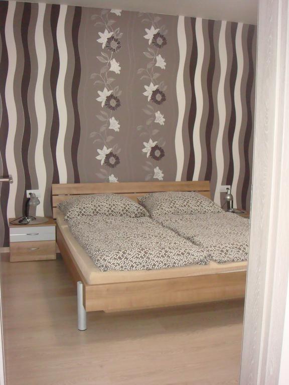 Apartman Kurdejov Hustopeče Eksteriør billede